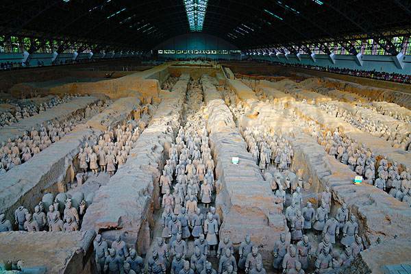 【華山論劍】 兵馬俑 華清池 華山 大慈恩寺 大唐不夜城 回民街雙臥五日